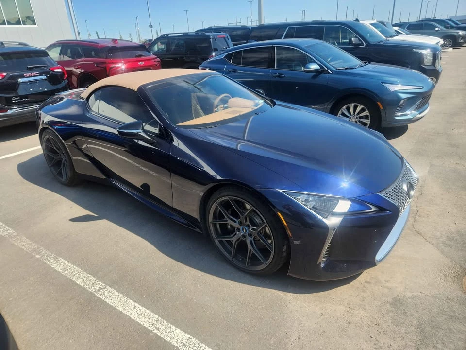 2022 Lexus LC - Image 3 of 9