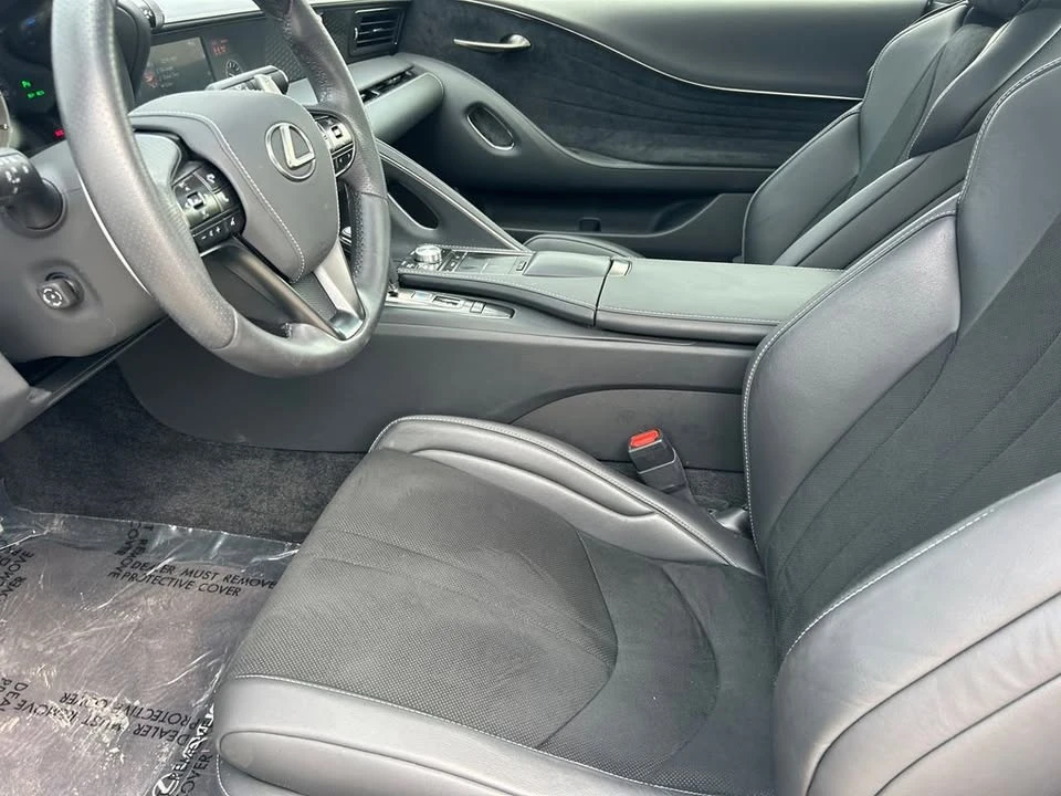 2022 Lexus LC - Image 10 of 20