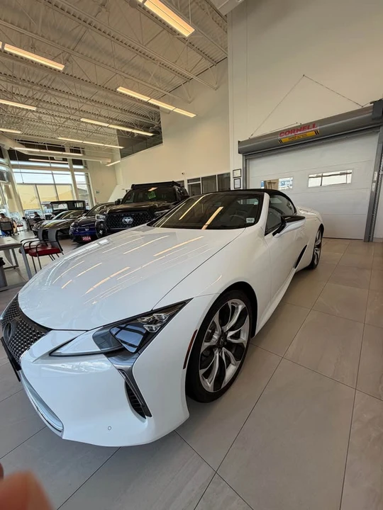 2022 Lexus LC - Image 2 of 14