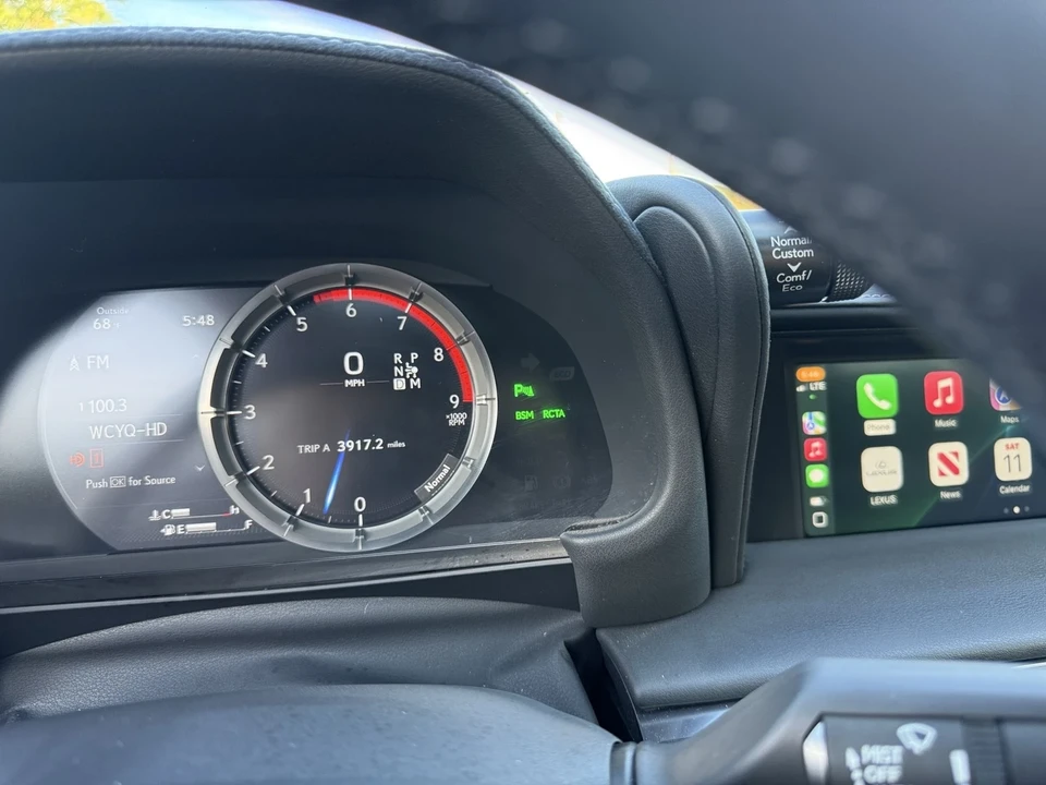 2022 Lexus LC - Image 20 of 21