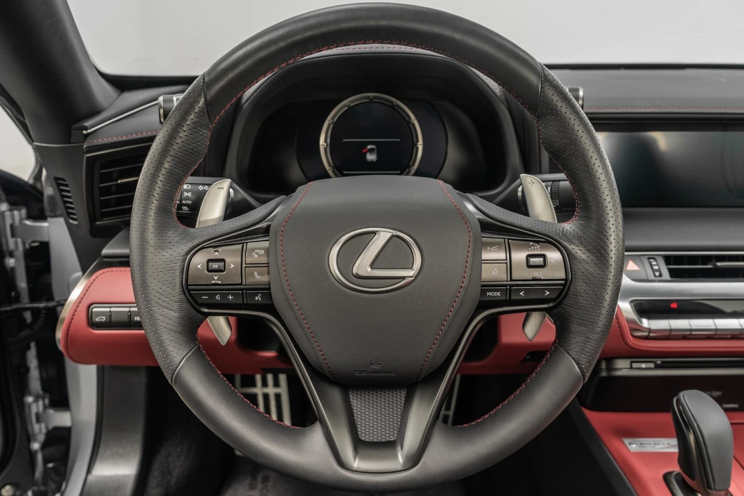 2022 Lexus LC - Image 15 of 21