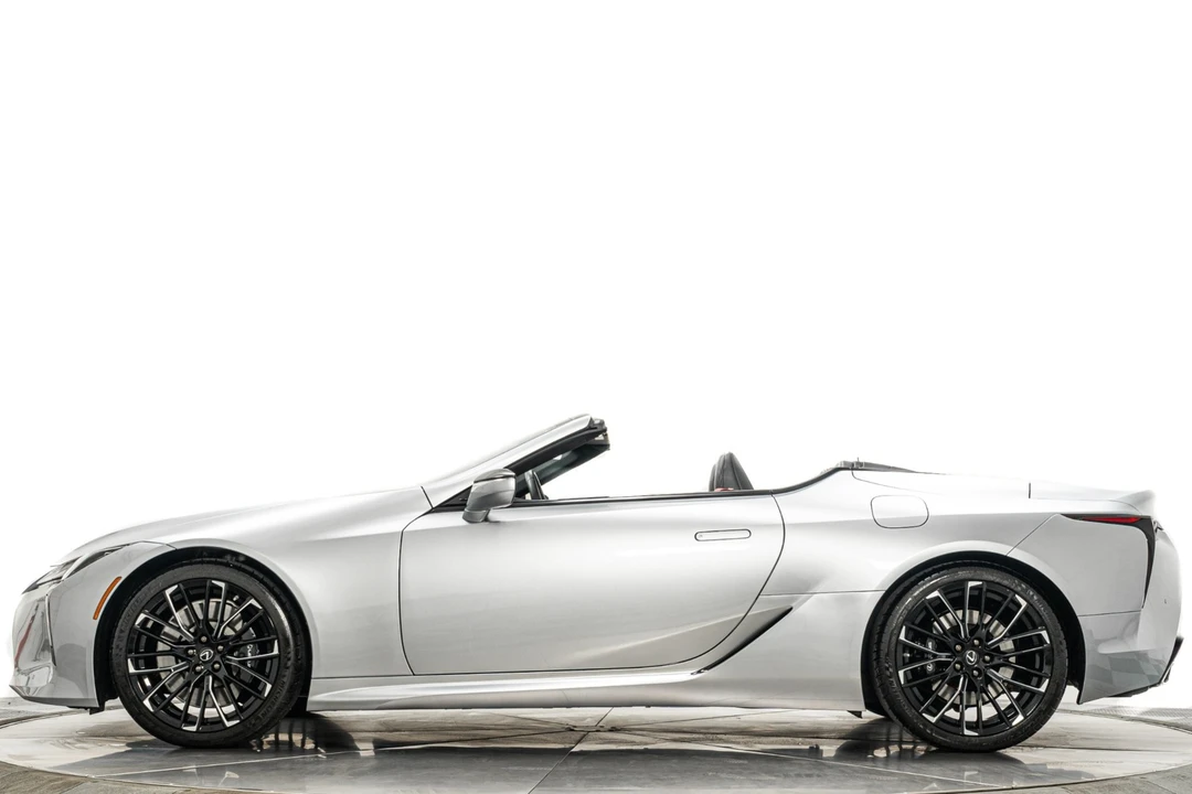 2022 Lexus LC - Image 6 of 21