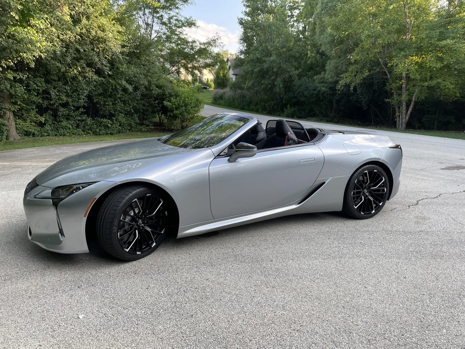 2022 Lexus LC - Image 3 of 31