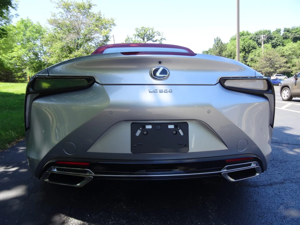 2022 Lexus LC - Image 31 of 31