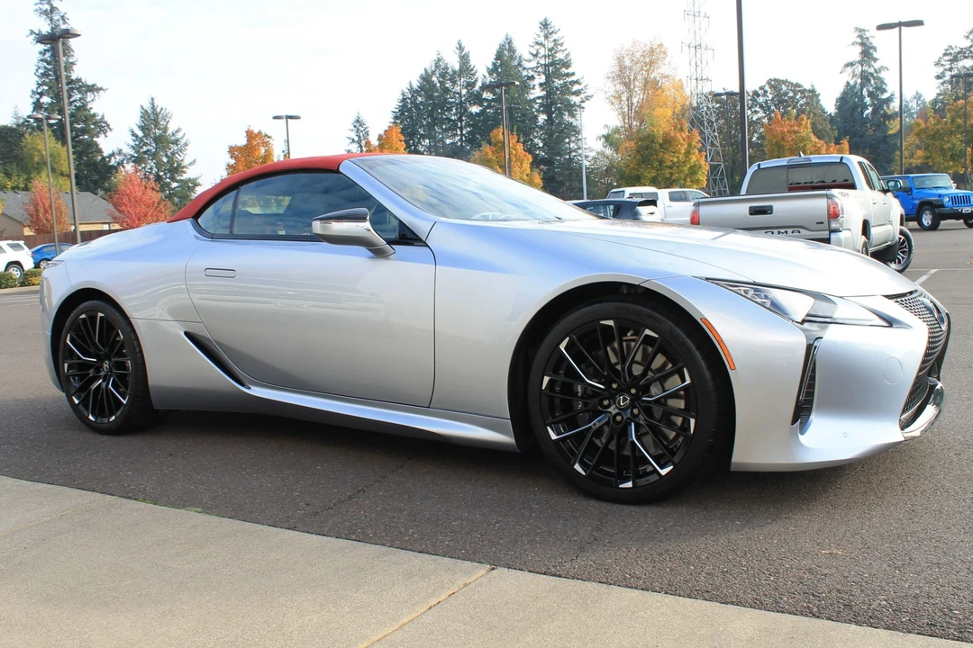 2022 Lexus LC - Image 3 of 31