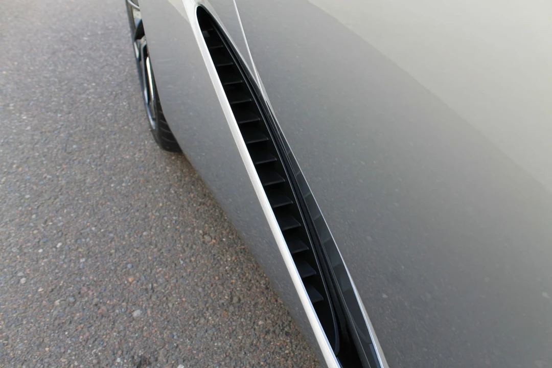 2022 Lexus LC - Image 27 of 31