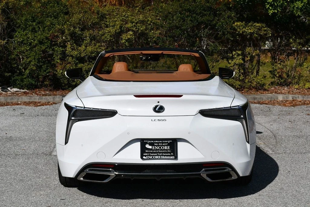 2022 Lexus LC - Image 5 of 21