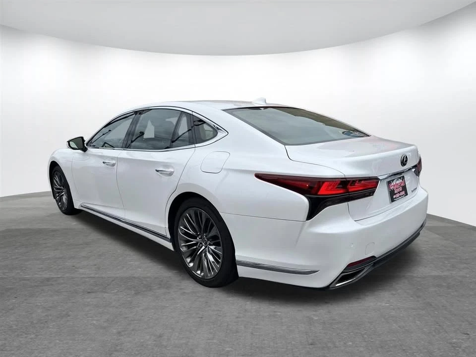 2022 Lexus LS 5th Gen - Image 6 of 20