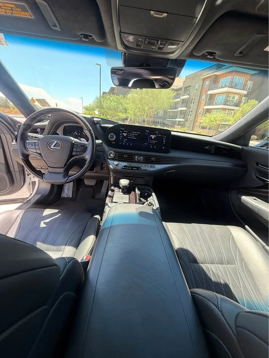 2022 Lexus LS 5th Gen - Image 6 of 11