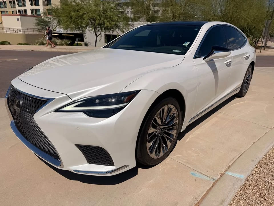 2022 Lexus LS 5th Gen - Image 3 of 11