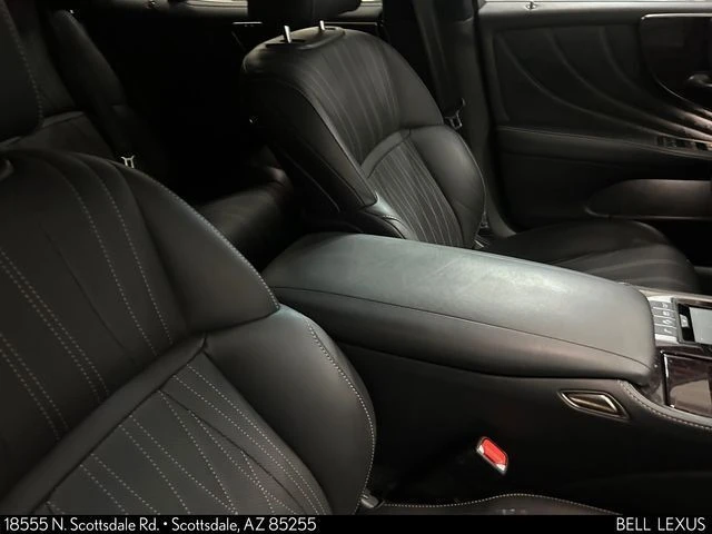 2022 Lexus LS 5th Gen - Image 11 of 20
