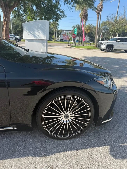 2022 Lexus LS 5th Gen - Image 3 of 14