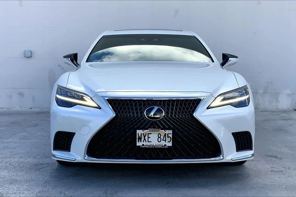 2022 Lexus LS 5th Gen - Image 6 of 20