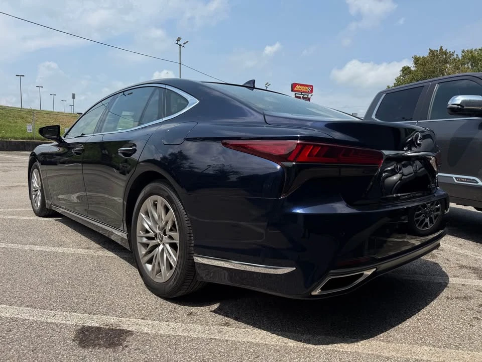 2022 Lexus LS 5th Gen - Image 3 of 11
