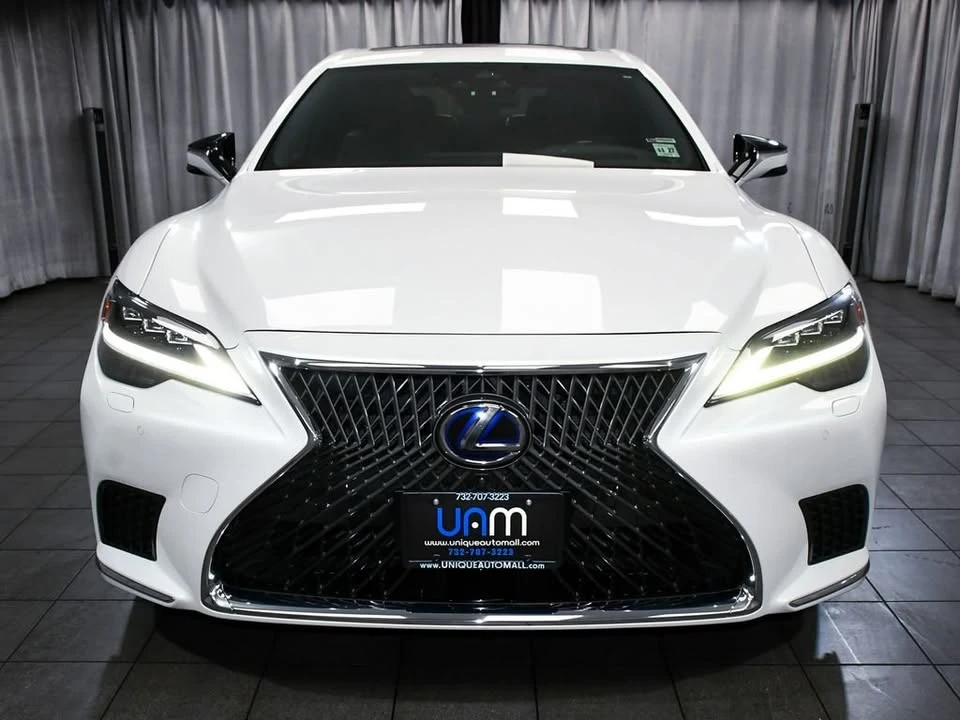 2022 Lexus LS 5th Gen - Image 2 of 20