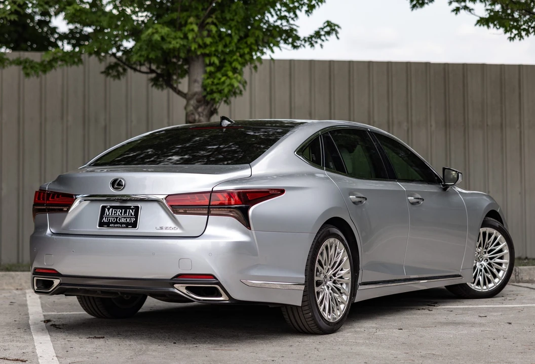 2022 Lexus LS 5th Gen - Image 4 of 31