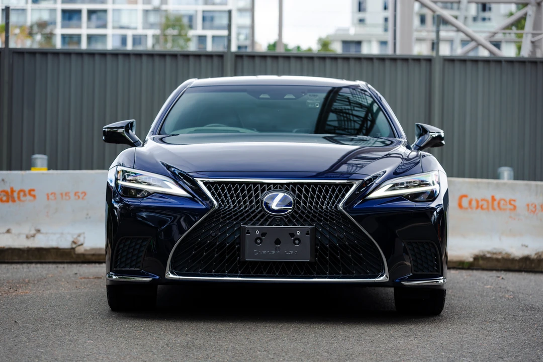 2022 Lexus LS 5th Gen - Image 2 of 31