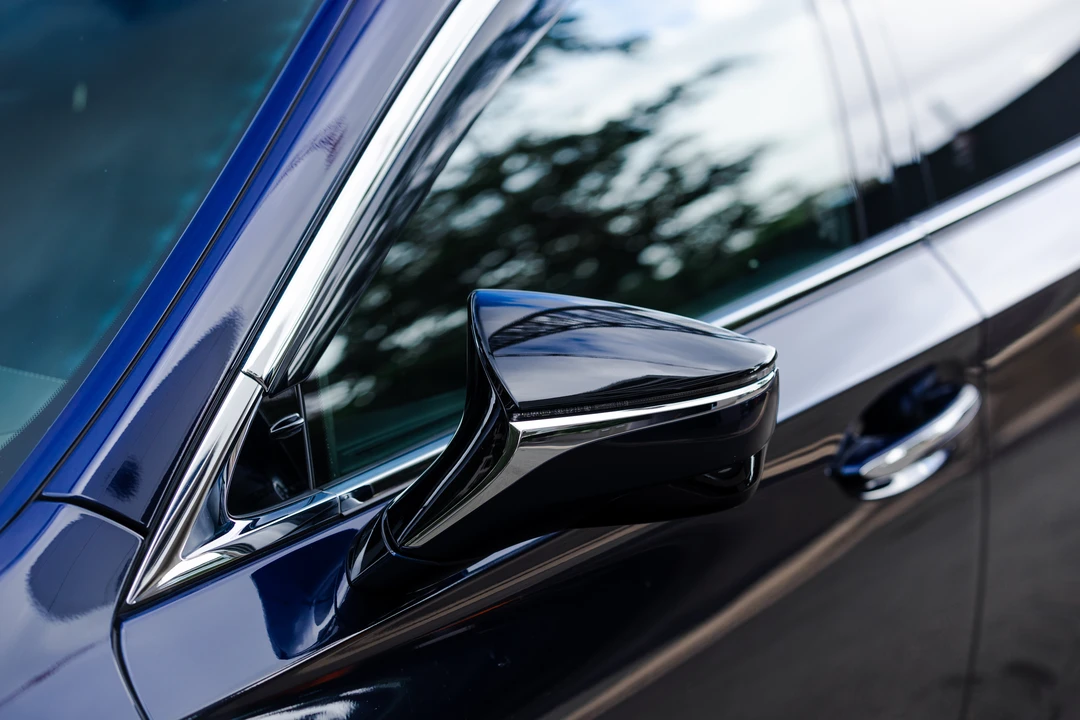 2022 Lexus LS 5th Gen - Image 22 of 31