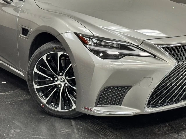 2022 Lexus LS 5th Gen - Image 4 of 31