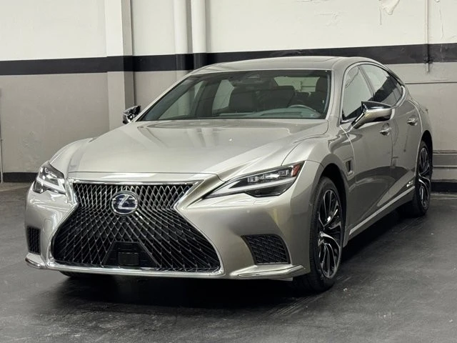 2022 Lexus LS 5th Gen - Image 7 of 31
