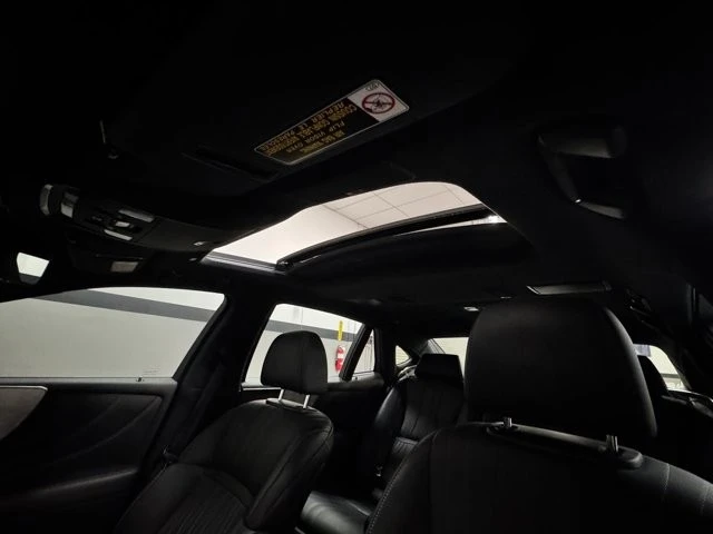 2022 Lexus LS 5th Gen - Image 26 of 31