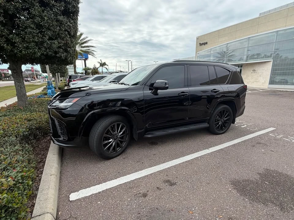 2022 Lexus LX 4th Gen - Image 2 of 8