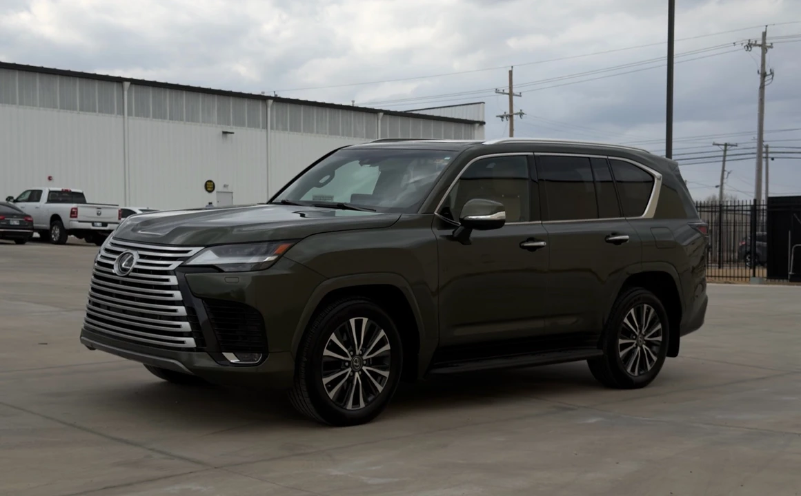 2022 Lexus LX 4th Gen - Image 8 of 21