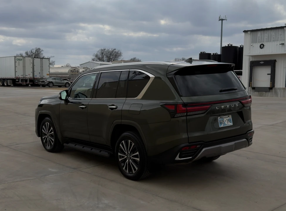 2022 Lexus LX 4th Gen - Image 7 of 21