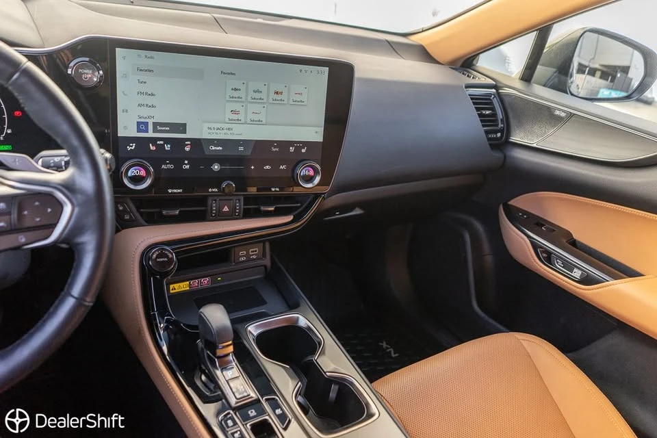 2022 Lexus NX 2nd Gen - Image 15 of 20