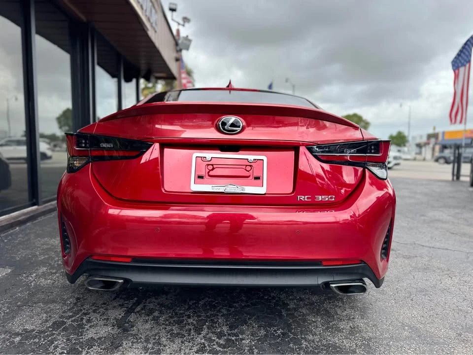 2022 Lexus RC - Image 7 of 20