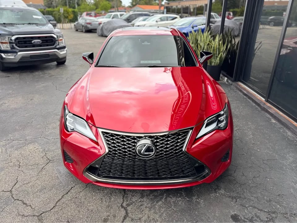 2022 Lexus RC - Image 4 of 20
