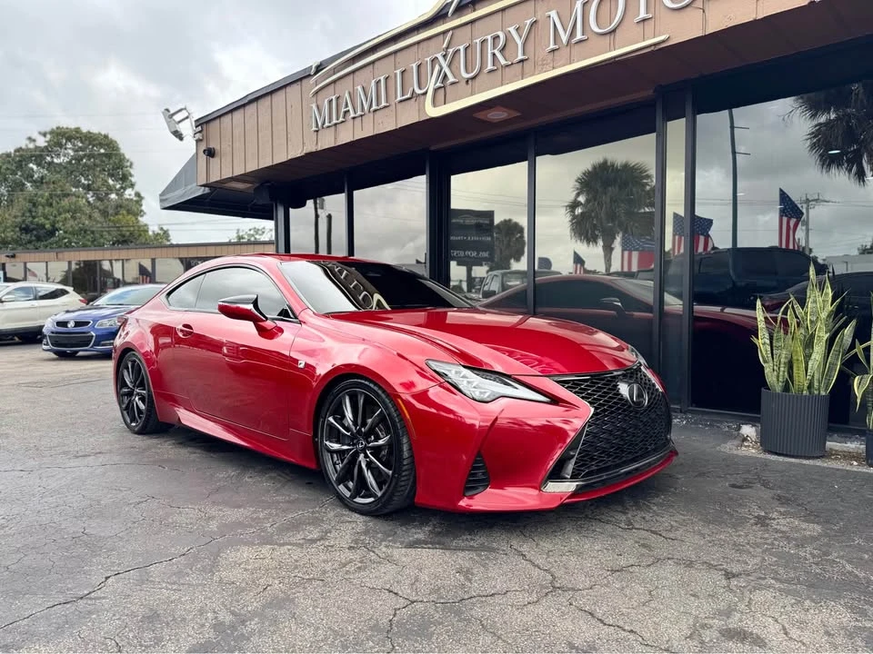 2022 Lexus RC - Image 2 of 20
