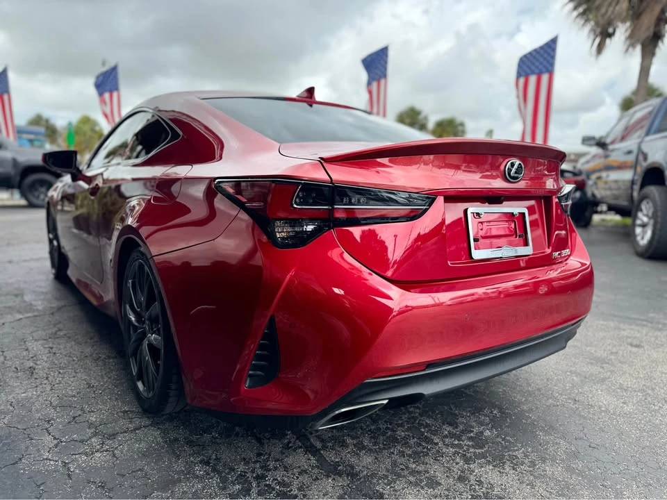 2022 Lexus RC - Image 6 of 20