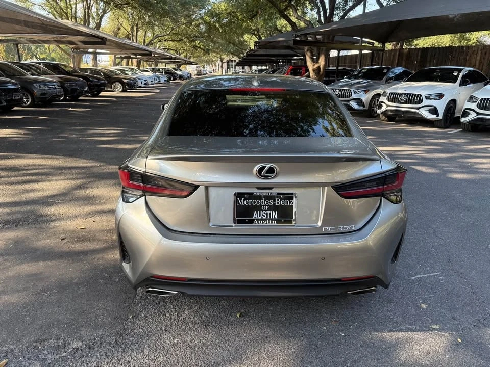 2022 Lexus RC - Image 5 of 14