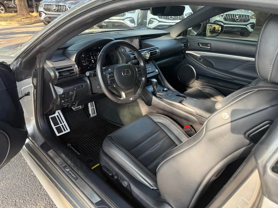 2022 Lexus RC - Image 7 of 14