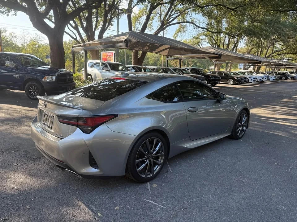 2022 Lexus RC - Image 4 of 14