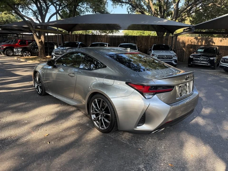 2022 Lexus RC - Image 6 of 14