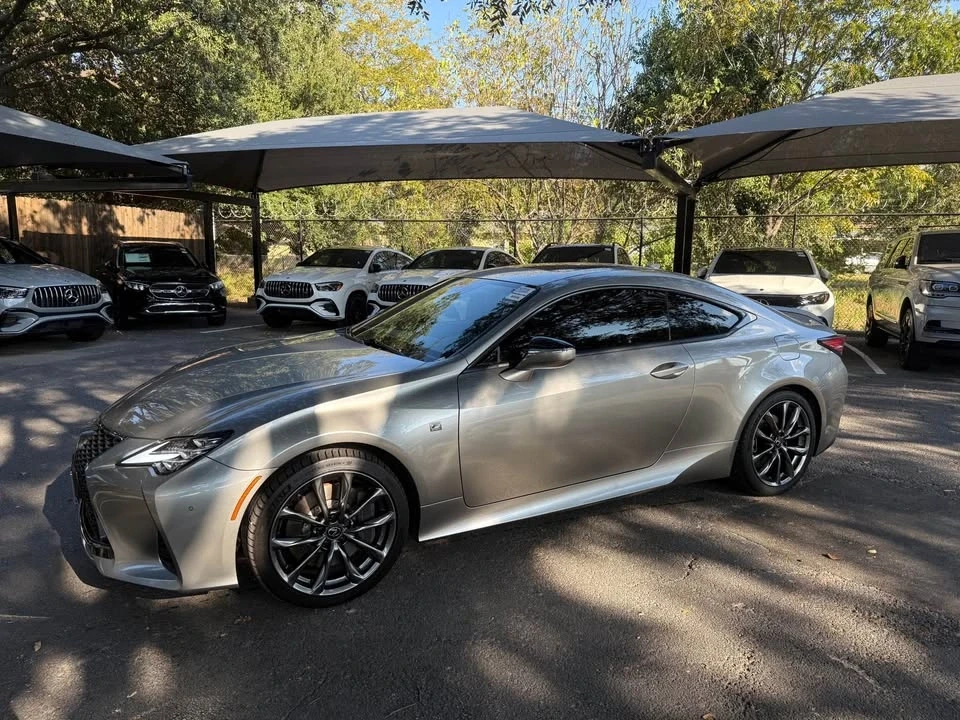 2022 Lexus RC - Image 2 of 14