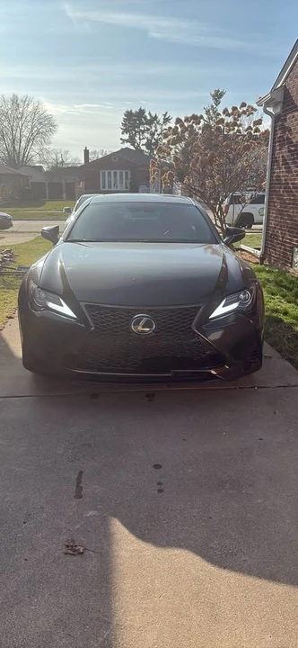 2022 Lexus RC - Image 3 of 11