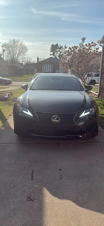 2022 Lexus RC - Image 3 of 16