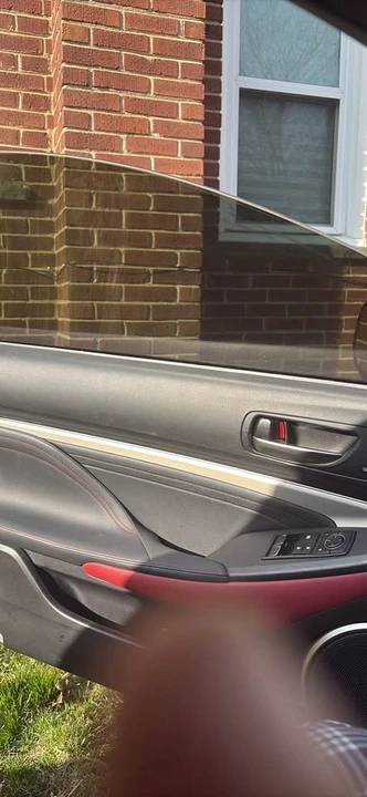 2022 Lexus RC - Image 8 of 16
