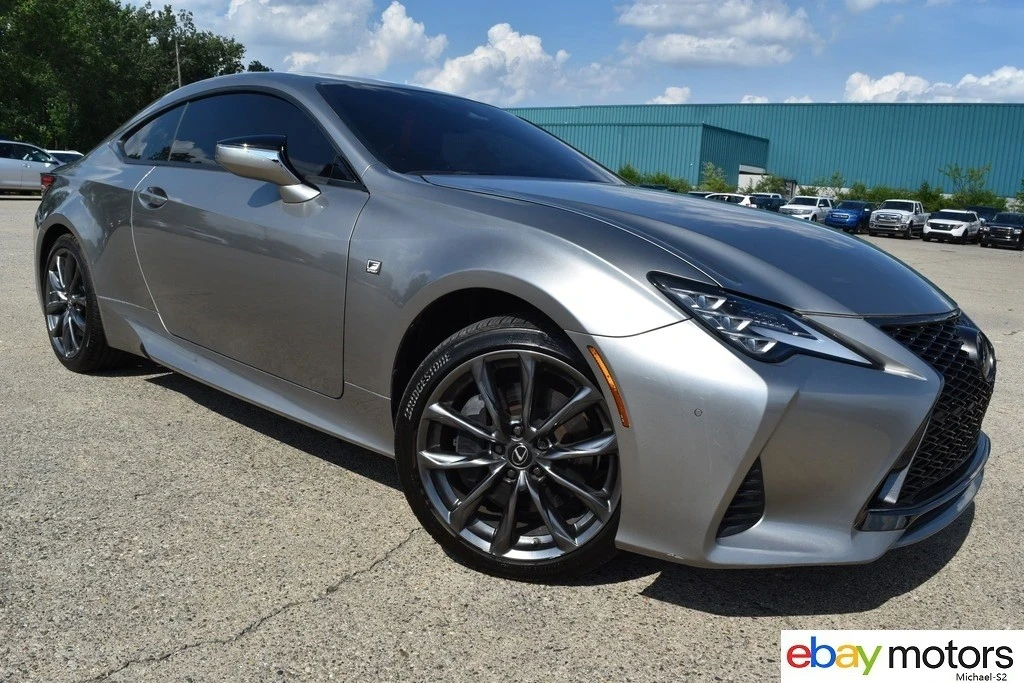 2022 Lexus RC - Image 2 of 21
