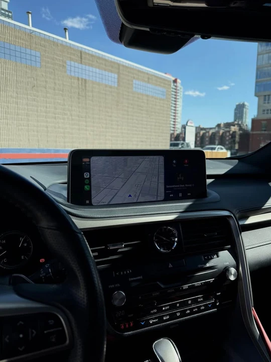 2022 Lexus RX 4th Gen - Image 6 of 10