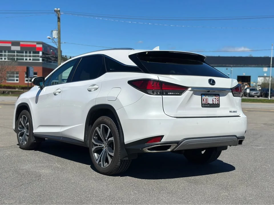 2022 Lexus RX 4th Gen - Image 5 of 14