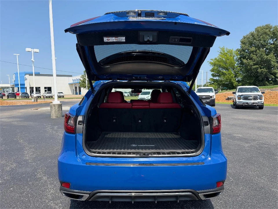 2022 Lexus RX 4th Gen - Image 11 of 31