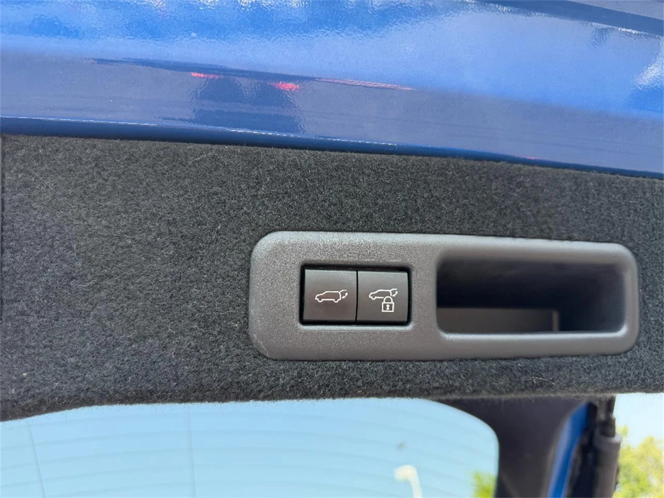2022 Lexus RX 4th Gen - Image 12 of 31