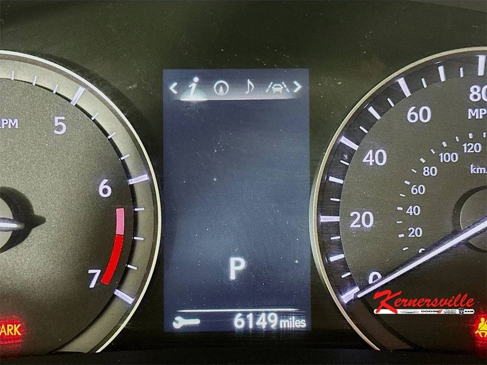 2022 Lexus RX 4th Gen - Image 15 of 21