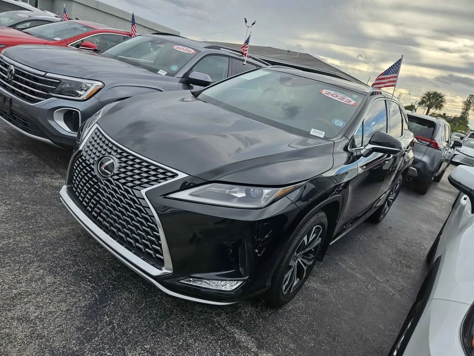 2022 Lexus RX 4th Gen - Image 4 of 16