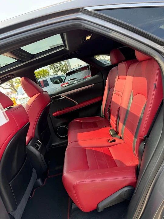 2022 Lexus RX 4th Gen - Image 6 of 10