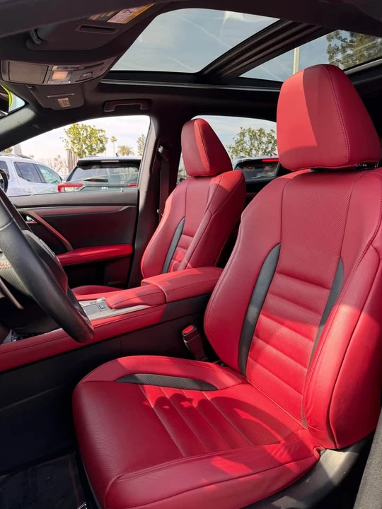 2022 Lexus RX 4th Gen - Image 4 of 10